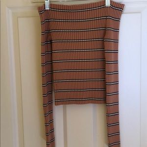 Off the shoulder long sleeve